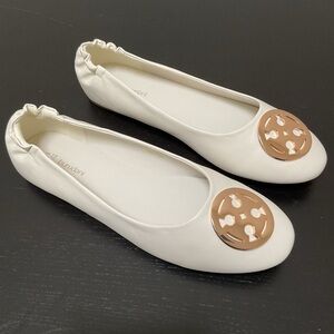 Elegant Cream Flats with Gold Accent Women’s Size 10 New in Box